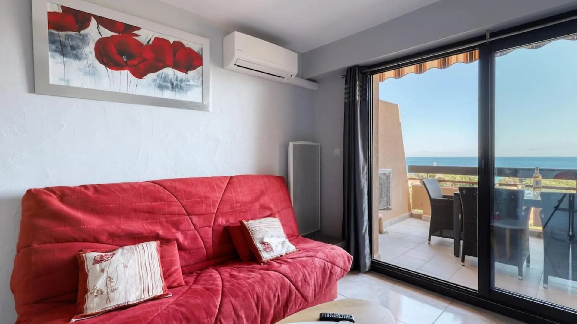 Appartement T2 vue mer à Saint-Clair Le Lavandou